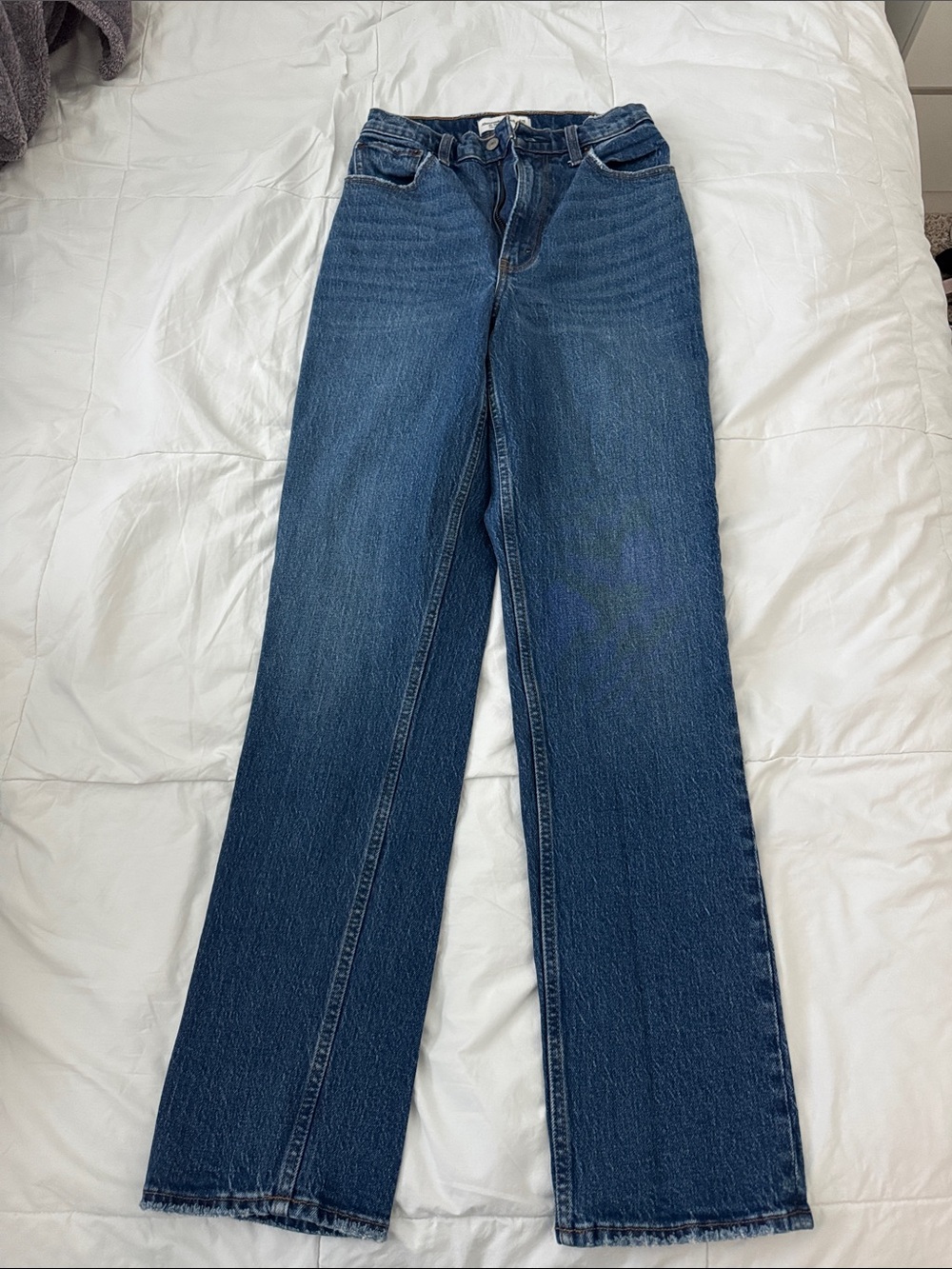 CURVE LOVE Abercrombie & Fitch Wide Leg Jeans in Dark Blue Denim